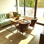 Erkel 19 Apartmanhaz *