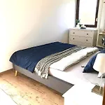 Erkel 19 Apartmanhaz * Кестхей