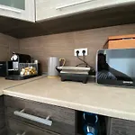 Erkel 19 Apartmanhaz Апартаменты *