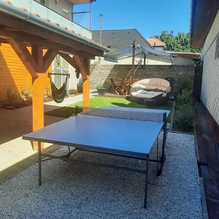 Апартаменты Erkel 19 Apartmanhaz *