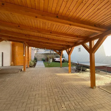 Erkel 19 Apartmanhaz Apartment