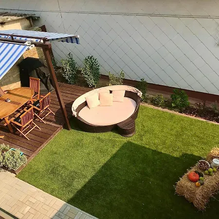 Erkel 19 Apartmanhaz Apartment Keszthely