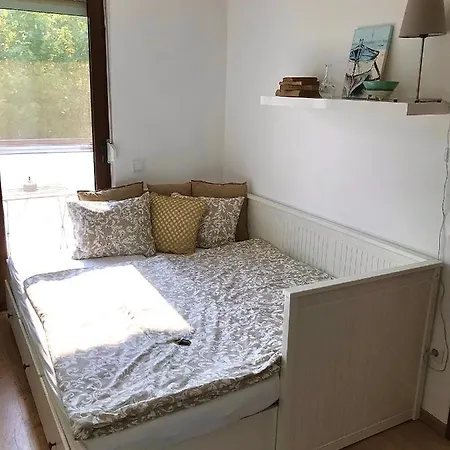 Erkel 19 Apartmanhaz *
