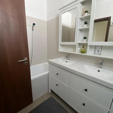 Erkel 19 Apartmanhaz Apartment