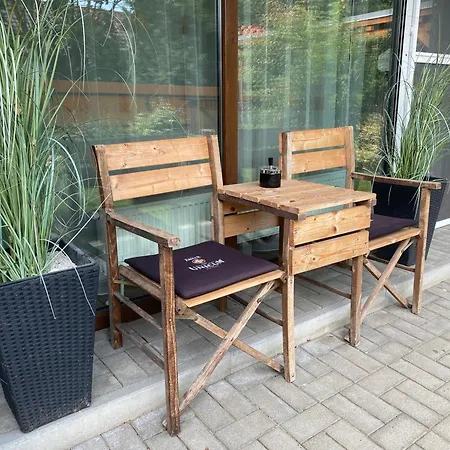 Erkel 19 Apartmanhaz *