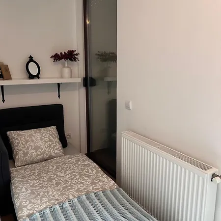 شقة Erkel 19 Apartmanhaz كيستاي